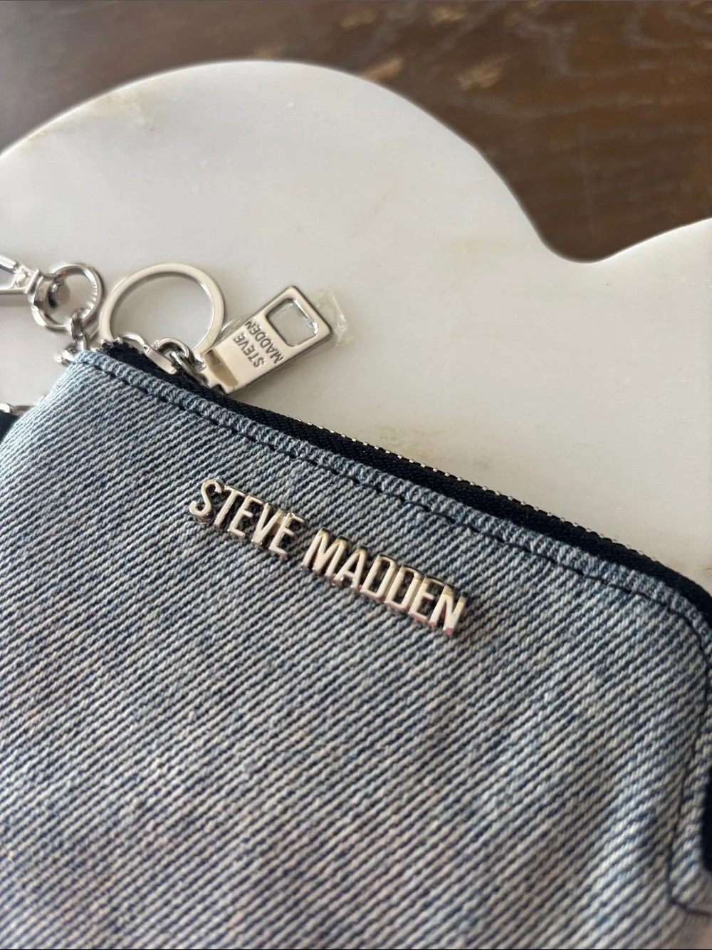 Steve Madden Medium Washed Denim zipped cardholder/coin pouch plus Key chain